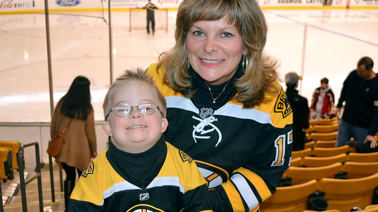 Fist-bump kid Liam Fitzgerald beloved by Boston Bruins, sports world
